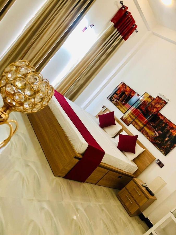 White Land City Hotel Dambulla Eksteriør billede