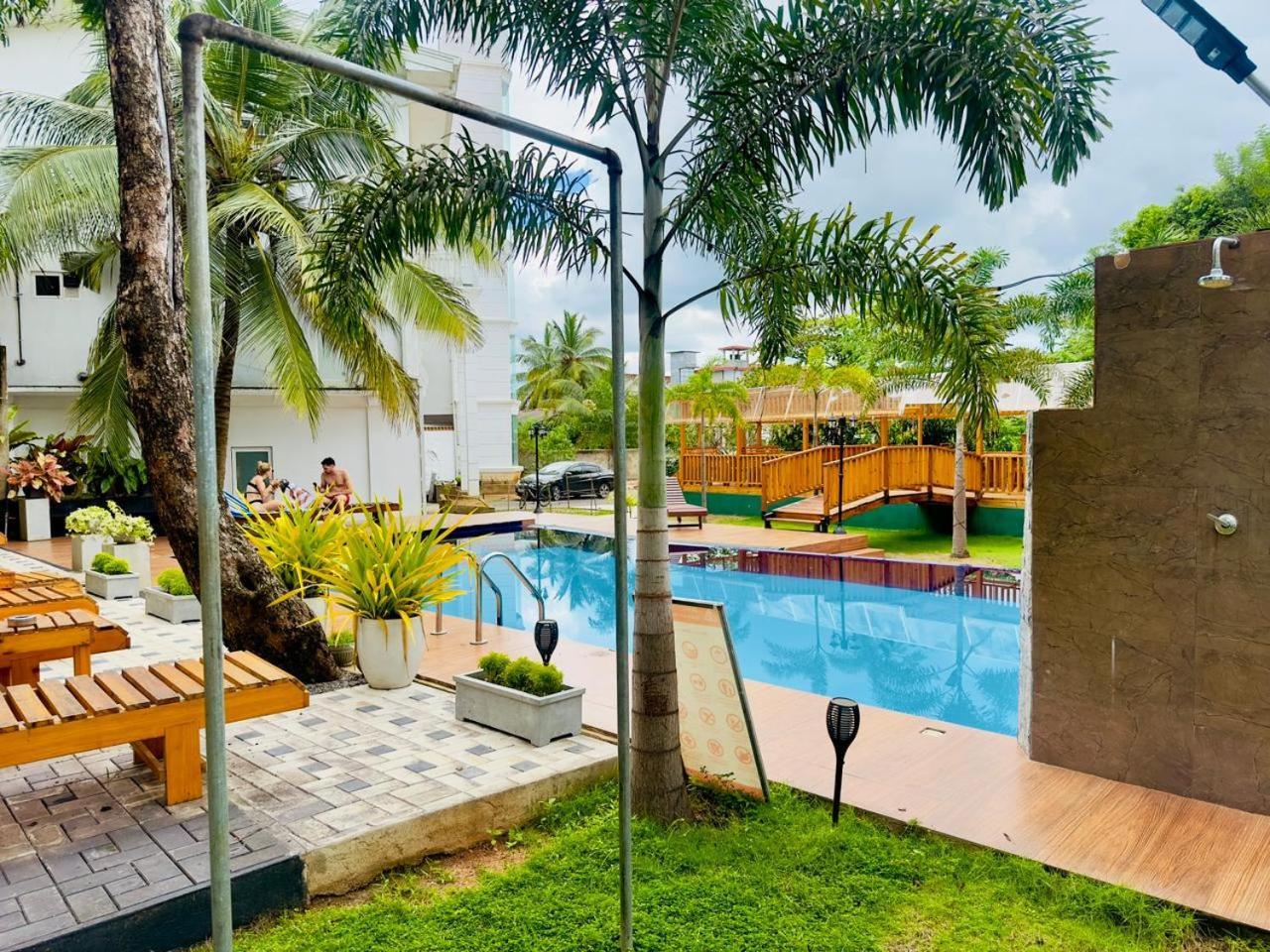 White Land City Hotel Dambulla Eksteriør billede