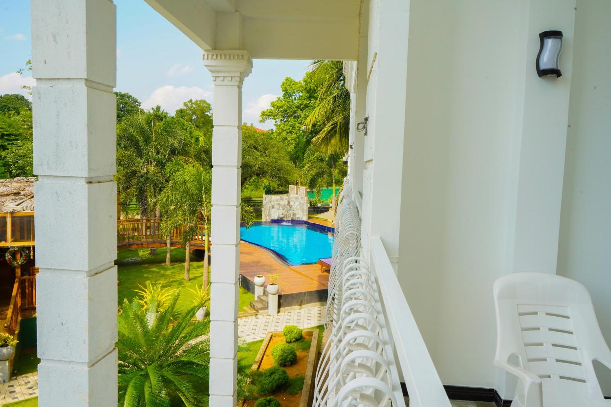 White Land City Hotel Dambulla Eksteriør billede