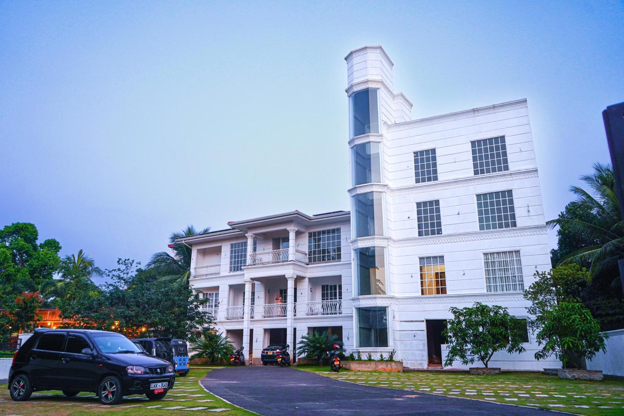 White Land City Hotel Dambulla Eksteriør billede